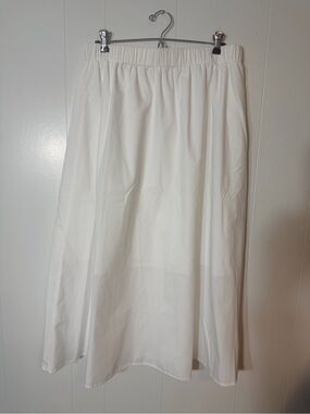 Classic White A-Line Skirt - Women's